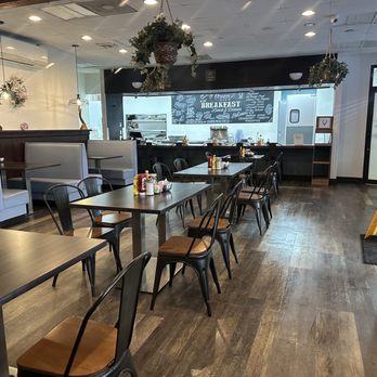 Assateague Bar & Grill - Indoor seating - Diners Near Me - Ocean City, Maryland Assateague Bar & Grill - Indoor seating - Diners Near Me - Ocean City, Maryland