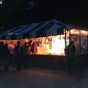 Xfinity Center - Merch booth - Music Venues Near Me - Mansfield, Massachusetts Xfinity Center - Merch booth - Music Venues Near Me - Mansfield, Massachusetts