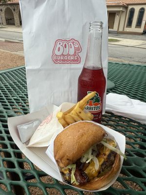 Boo’s Burgers by null