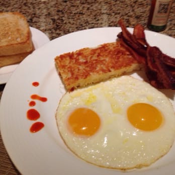 B-Line Diner - Bacon and eggs with sourdough bread - American Near Me - Orlando, Florida B-Line Diner - Bacon and eggs with sourdough bread - American Near Me - Orlando, Florida