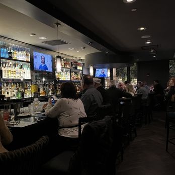 Morton's The Steakhouse - Bar - Steakhouses Near Me - Coral Gables, Florida