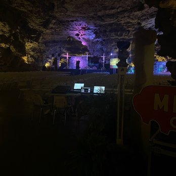 Meramec Caverns - Easter play set up - Tours Near Me - Sullivan, Missouri