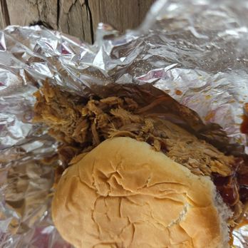 Reds Rooster - Pulled pork - Barbeque Near Me - Shenandoah Junction, West Virginia Reds Rooster - Pulled pork - Barbeque Near Me - Shenandoah Junction, West Virginia