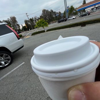 Starbucks - Wasn't even busy so I don't get the rudeness - Coffee & Tea Near Me - Pomona, California