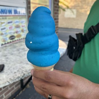 Dairy Star - Ice Cream & Frozen Yogurt Near Me - Lincolnwood, Illinois