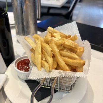 The Crane - Truffle fries - Seafood Near Me - St. Petersburg, Florida The Crane - Truffle fries - Seafood Near Me - St. Petersburg, Florida