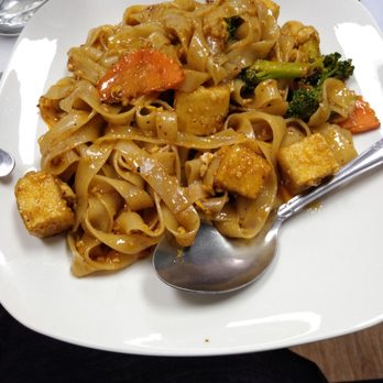 Samsara - Tofu Pad Se-ew - Asian Fusion Near Me - Traverse City, Michigan Samsara - Tofu Pad Se-ew - Asian Fusion Near Me - Traverse City, Michigan