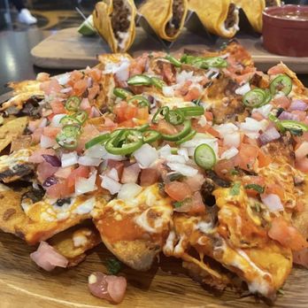 3 Mariachis - Nachos & birria tacos - Mexican Near Me - Richmond Hill, Ontario 3 Mariachis - Nachos & birria tacos - Mexican Near Me - Richmond Hill, Ontario