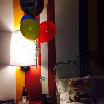 The Marker - Birthday flowers, cupcakes, chocolates covered candy, wine, balloons & personalized card - Hotels Near Me - San Francisco, California The Marker - Birthday flowers, cupcakes, chocolates covered candy, wine, balloons & personalized card - Hotels Near Me - San Francisco, California