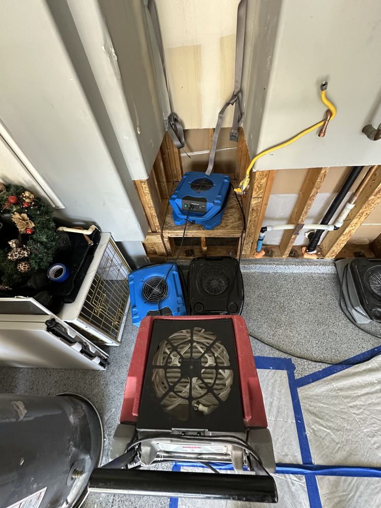 Slide of GR Plumbing & Restoration