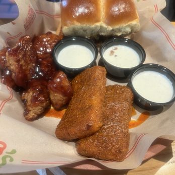 Chili's - Bars Near Me - Palmdale, California