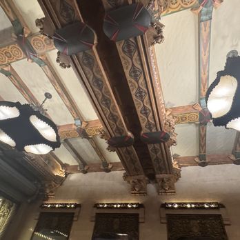 Orpheum Theatre - Ornate ceiling - Performing Arts Near Me - San Francisco, California Orpheum Theatre - Ornate ceiling - Performing Arts Near Me - San Francisco, California