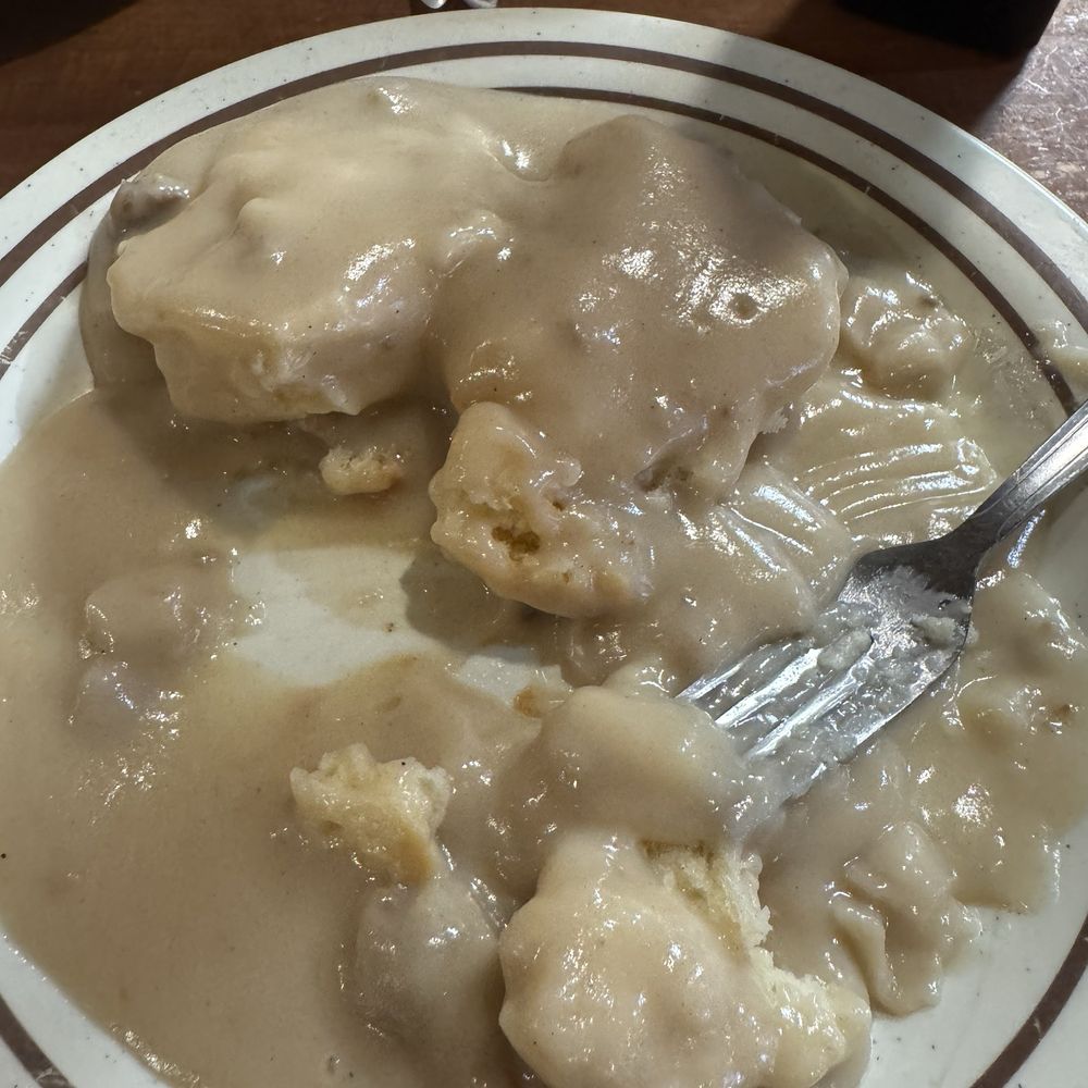 Hillbilly's Cabin Restaurant - Nasty, cold biscuits and gravy - Breakfast & Brunch Near Me - Morristown, Tennessee Hillbilly's Cabin Restaurant - Nasty, cold biscuits and gravy - Breakfast & Brunch Near Me - Morristown, Tennessee