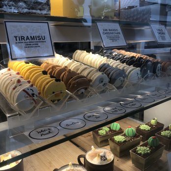 Daan Go Cake Lab - Character macarons display! - Macarons Near Me - Toronto, Ontario Daan Go Cake Lab - Character macarons display! - Macarons Near Me - Toronto, Ontario