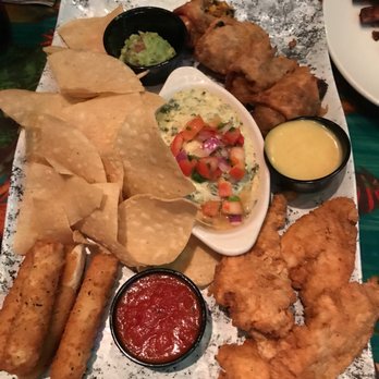 Rainforest Cafe - Appetizer platter - American Near Me - Ontario, California
