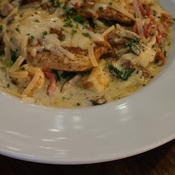 Roosevelt's - Ricotta gnudi with chicken - Gastropubs Near Me - Tulsa, Oklahoma
