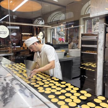 Manteigaria - Bakeries Near Me - Porto, 13 Manteigaria - Bakeries Near Me - Porto, 13