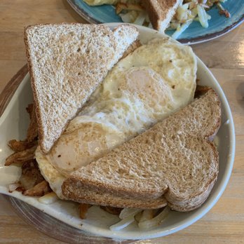 The Lunchbox - a plate of eggs, toast, and hash browns - American Near Me - Curran, Michigan