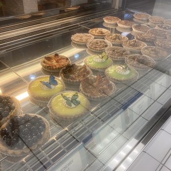 Tiny Pyramid - Tarts $6-7 - Cafes Near Me - Honolulu, Hawaii Tiny Pyramid - Tarts $6-7 - Cafes Near Me - Honolulu, Hawaii