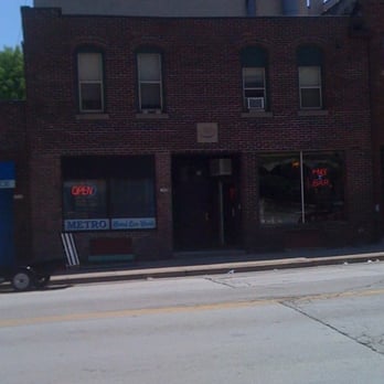 Y-Not II Tavern - 1510 van buren - Dive Bars Near Me - Milwaukee, Wisconsin