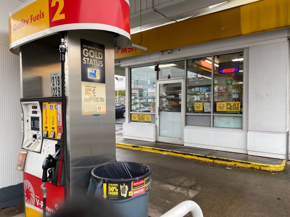 SHELL GAS STATION Updated May 2024 13 Photos 2 Ridge Rd