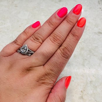 Lily’s Nails - Gel manicure - Nail Salons Near Me - San Leandro, California Lily’s Nails - Gel manicure - Nail Salons Near Me - San Leandro, California
