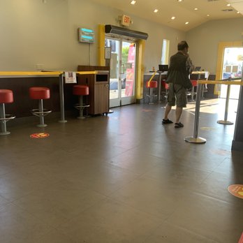 Jollibee - Fast Food Near Me - Los Angeles, California