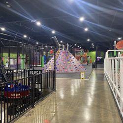 Fun City Trampoline Park