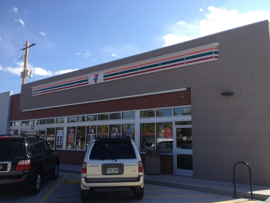7-Eleven by null
