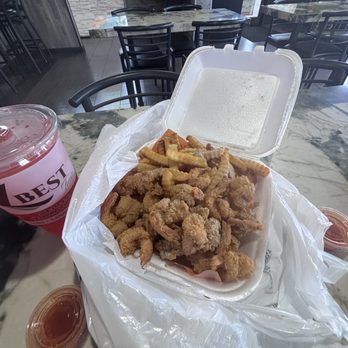 ZBest Tunis - Salad Near Me - Jacksonville, Florida ZBest Tunis - Salad Near Me - Jacksonville, Florida