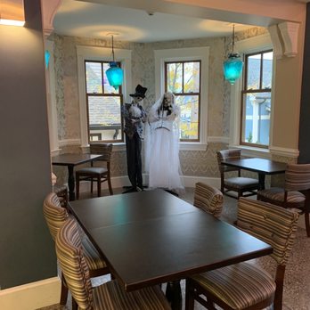 Tumblesalts Cafe - Eating area - happy couple - Cafes Near Me - North Providence, Rhode Island Tumblesalts Cafe - Eating area - happy couple - Cafes Near Me - North Providence, Rhode Island