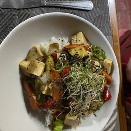 Teriyaki tofu bowl Teriyaki tofu bowl