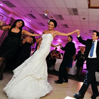 Turntable Events - DJs Near Me - White Plains, New York Turntable Events - DJs Near Me - White Plains, New York