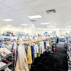 Agrace Thrift Store - Madison East - Inside