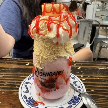 Legendairy Milkshake Bar - Ice Cream & Frozen Yogurt Near Me - Nashville, Tennessee