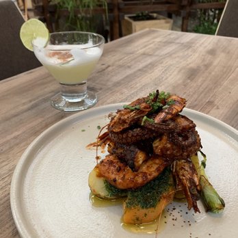 Peruano - my dinner, complete with a pisco sour - Peruvian Near Me - San Cristóbal de las Casas, CHP Peruano - my dinner, complete with a pisco sour - Peruvian Near Me - San Cristóbal de las Casas, CHP
