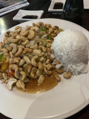 Mandarin Grill & Sushi Bar by null