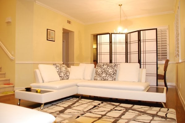 HOUSE OF ROSEWOOD FURNITURE INC