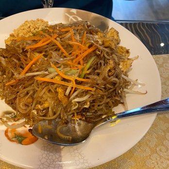 Fuji San - Pad Thai - Thai Near Me - Cockeysville, Maryland