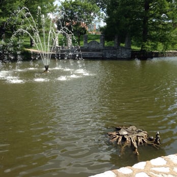 Oak Knoll Park - Turtles - Parks Near Me - Clayton, Missouri Oak Knoll Park - Turtles - Parks Near Me - Clayton, Missouri