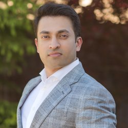 Mustafa Zia-Remax Real Estate Centre