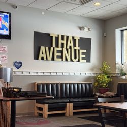 Thai Avenue - Entrance
