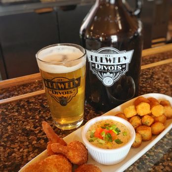 SandBar & Grill - a plate of food and a beer - Sports Bars Near Me - Norfolk, Nebraska SandBar & Grill - a plate of food and a beer - Sports Bars Near Me - Norfolk, Nebraska