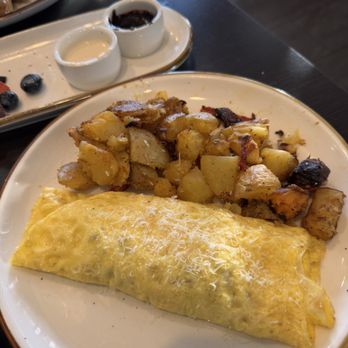 Twisted Fork Brunch Company - Burrata omelette with home fries - Breakfast & Brunch Near Me - Bellmore, New York Twisted Fork Brunch Company - Burrata omelette with home fries - Breakfast & Brunch Near Me - Bellmore, New York