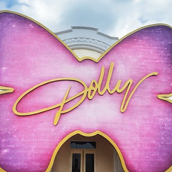 Dollywood - Beautiful butterfly! - Amusement Parks Near Me - Pigeon Forge, Tennessee