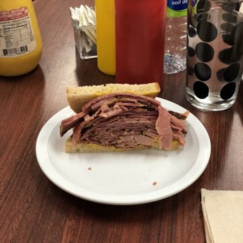 Lester's Deli - Delis Near Me - Outremont, Quebec Lester's Deli - Delis Near Me - Outremont, Quebec