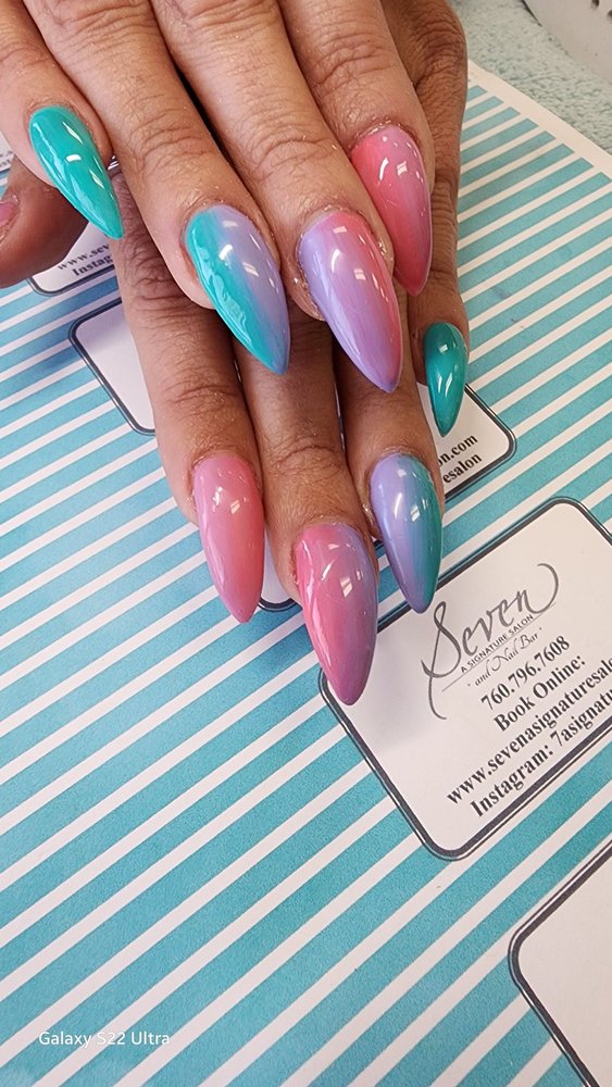 Seven A Signature Salon & Nail Bar Logo