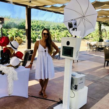 G Photo Booth - Europa village white party 2019 - Photo Booth Rentals Near Me