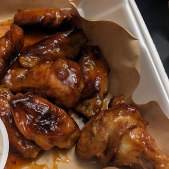 Mizzy’s - Chicken wings bone in - Pizza Near Me - Carver, Minnesota