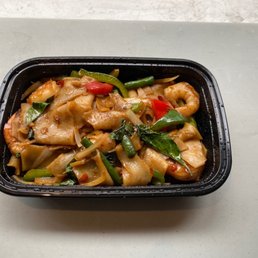 Drunken Noodle with Shrimp Drunken Noodle with Shrimp